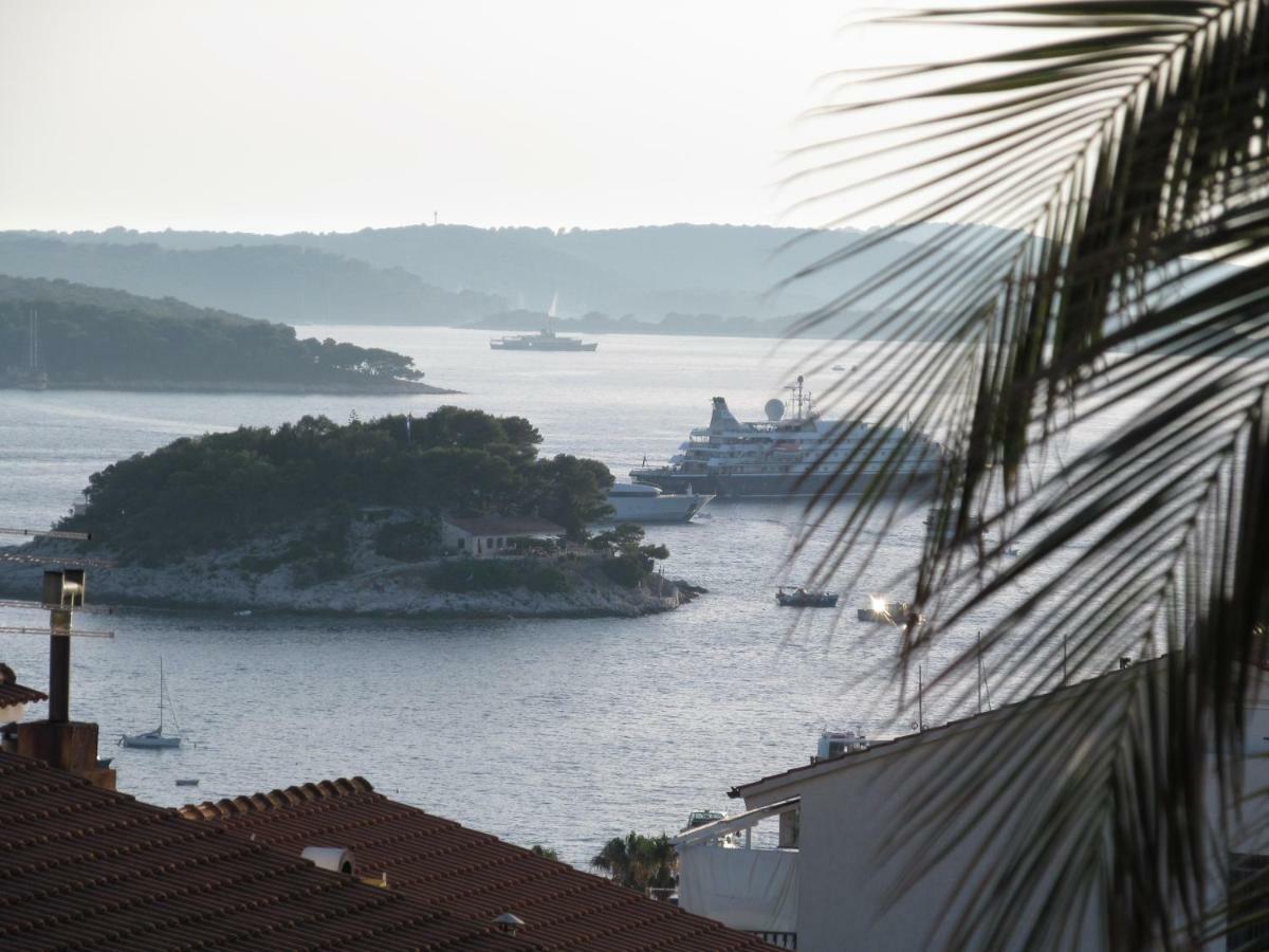 Apartman Lucy Hvar Town Exterior photo